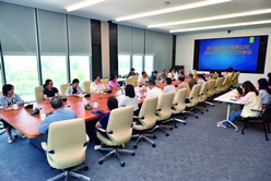 浙江醫(yī)藥2025年企業(yè)文化工作會(huì)議召開