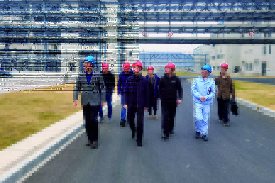 新昌縣應(yīng)急管理局、化工園區(qū)領(lǐng)導(dǎo)蒞臨可明生物指導(dǎo)檢查 呂張斌攝 .jpg